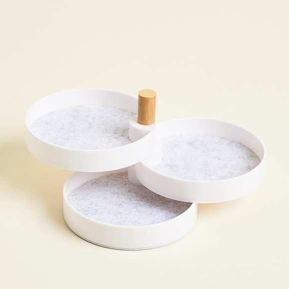 The 2 Bandits Jewelry Catchall Tray - Picture 2 of 5